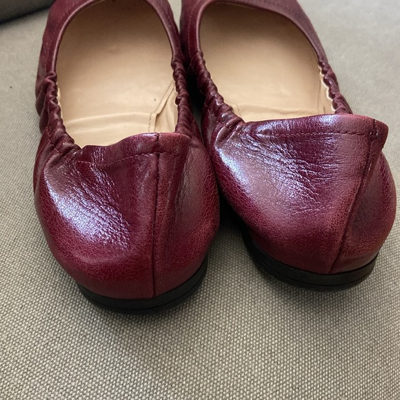 PRADA Burgundy/Black Colorblock Ballerina Flats sz 39 - Picture 6 of 7